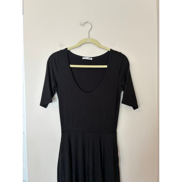 REFORMATION Jeans Lilian Midi Dress Black Jersey Stretch Swing Sz M Black Dress - Picture 4 of 8